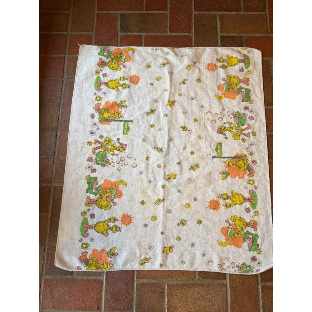 Vintage Sesame Street Big Bird Bath Towel‎ Retro Character Print White